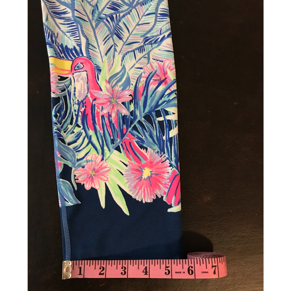 Lilly Pulitzer Luxletic UPF+50 Jolena Weekender Lets Mango Leggings - Medium - Picture 8 of 14